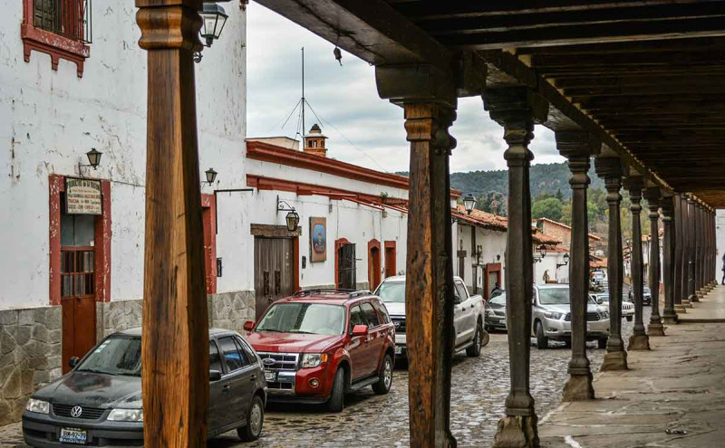 Три українці в містечку Tapalpa